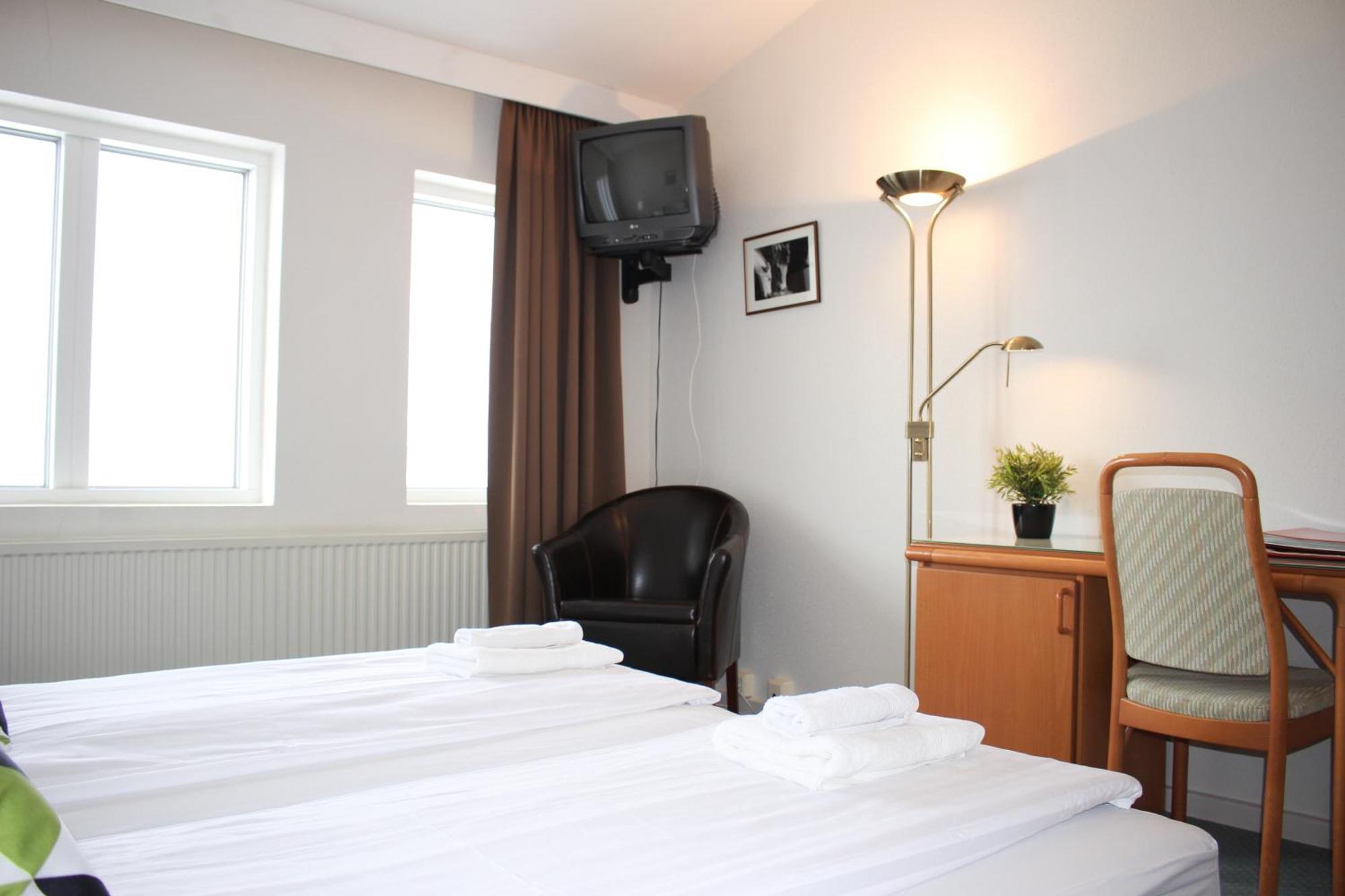 Hotel North Star Statharfloet Stadur Habitación foto